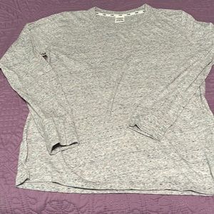 VS Pink long sleeve tee